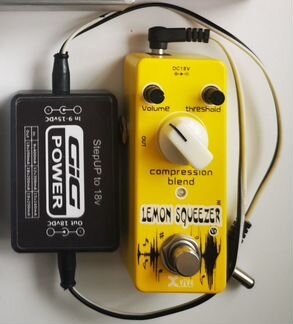 Xvive Lemon Squeezer compressor