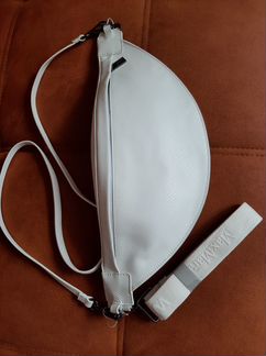 Сумка на пояс Макс Мара новая