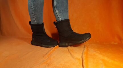 Зимние кроссовки