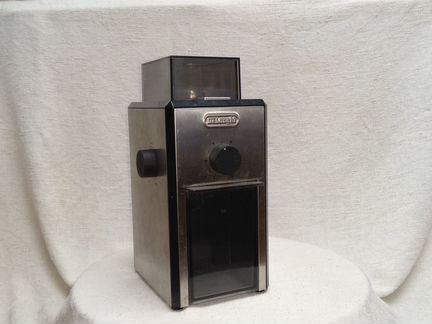 Кофемолка DeLonghi KG 89