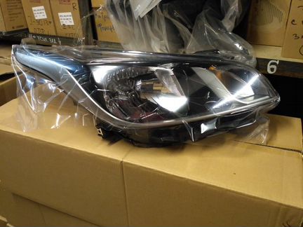 Фара правая KIA RIO 17