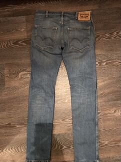Джинсы Levi’s W30 L32
