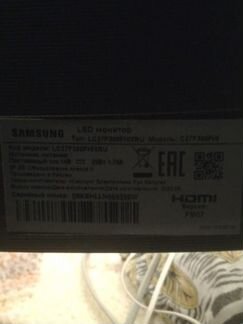 Монитор Samsung