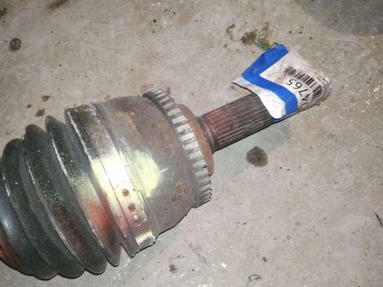 Привод передний левый Nissan Serena TC24 QR20DE