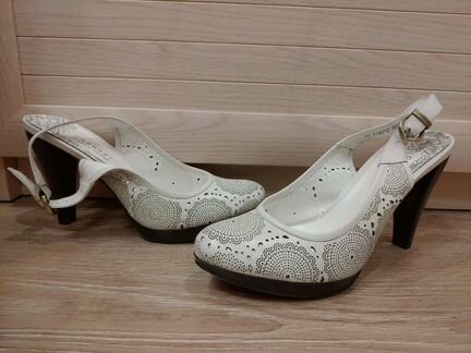 Женские босоножки на каблуке carnaby 38 раз