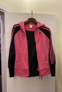 Женский спортивный костюм adidas