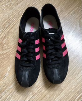 Кроссовки Adidas