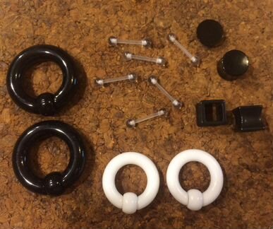 Украшения для пирсинга, циркуляры, штанги, тоннели