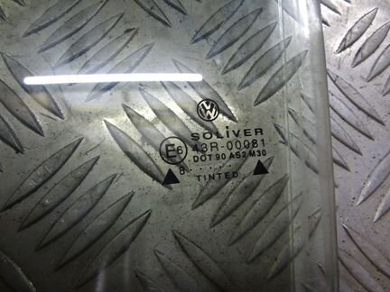 Стекло заднее левое пассат Б5 седан 96-05 оригинал