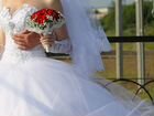 Свадебное платье, фата, перчатки