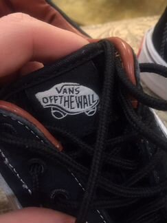 Кроссовки Vans