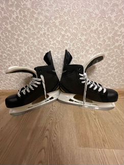 Коньки bauer supreme ONE.4 SR + рюкзак для хранени