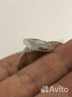 Золотое кольцо с бриллиантами Шопард