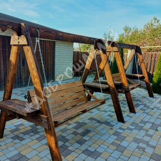 Садовые деревянные качели
