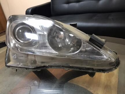 Фара передняя правая лексус ис 250 Lexus is 2006-2