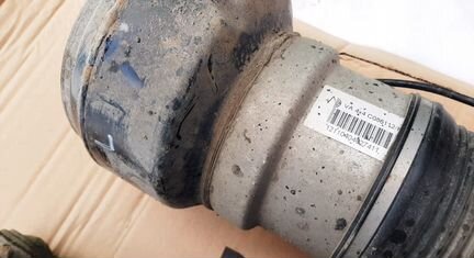 Передняя пневмостойка Mercedes S221 W221