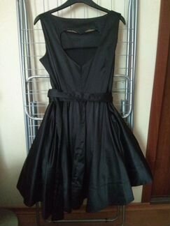 Платье атласное, р.46-48 befree