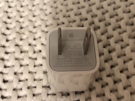 Сетевые адаптеры Apple 10W и 5W
