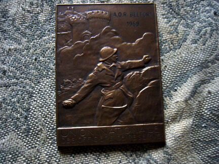 Памятная доска AOL belfort. UN. 1969