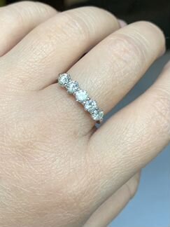 Золотое кольцо с бриллиантами 1,0ct