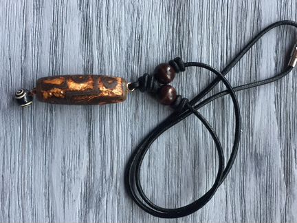 Бусина дзи 9 глаз - самая сильная и популярная на