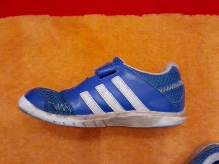 Adidas кросовки