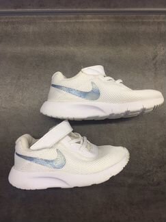 Кроссовки Nike детские (размер 22)