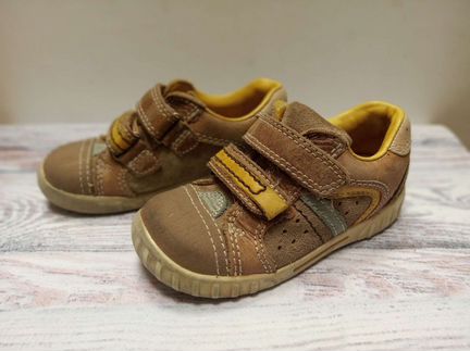 Кроссовки Ecco 24