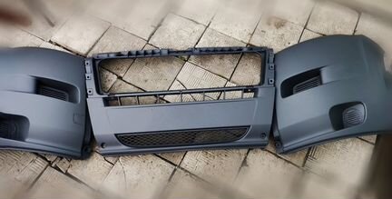 Бампер передний Пежо Боксер 3 мотор 2.2 HDi