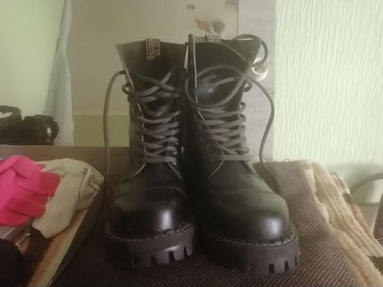 Ботинки steels