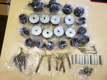Подушки кузова Mitsubishi Pajero 22 шт до 97 года