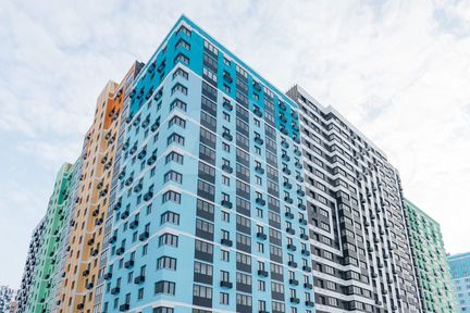 4-к квартира, 99 м², 17/17 эт.