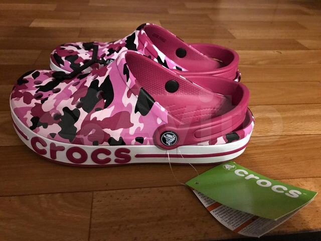 crocs n