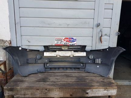 Бампер передний Chevrolet Captiva C100 2006-2011