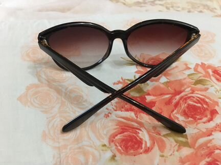 Очки фирменные