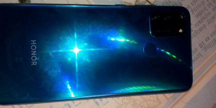 Телефон Huawei