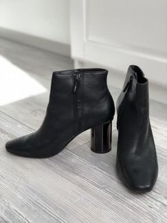 Ботильоны Zara