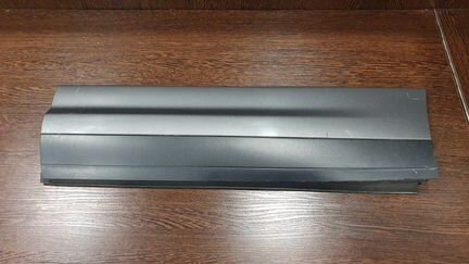 Молдинг двери задний левый Porsche Cayenne 958 3.0