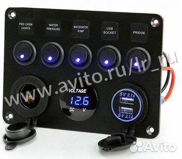 Панель управления с цифровым вольтметром