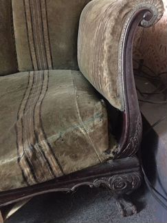 Диван старинный 19 век