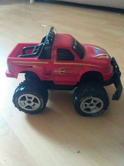 Машинка на радиоуправлении Nikko