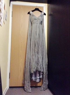 Вечернее платье со шлейфом