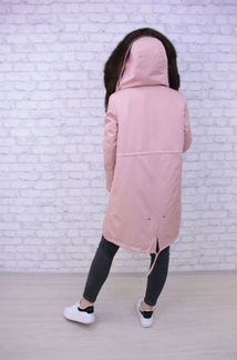 Парка с натуральным мехом