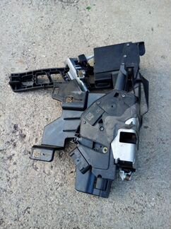 Замок двери передний правый Ford Fiesta CB1 hxjb