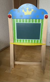 Доска для рисования и игры в детский театр