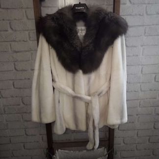 Шубка рекс белая
