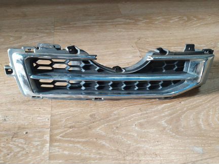 Решетка бампера передняя правая Chevrolet Captiva