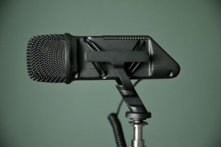 Микрофон Rode SVM (stereo video mic)