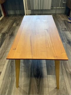 Журнальный столик