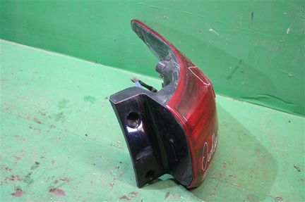 Фонарь правый Mitsubishi Outlander 3 рестайлинг